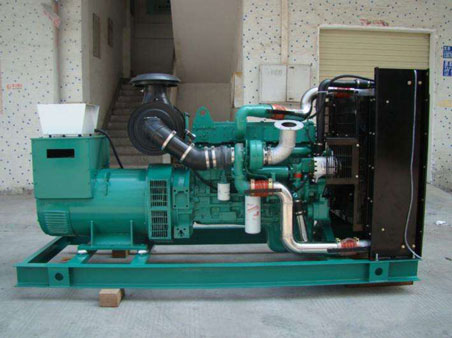 道里1100kw康明斯柴油发电机组